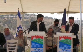 الاستيلاء على 60% من أراضي الضفة للقضاء على 