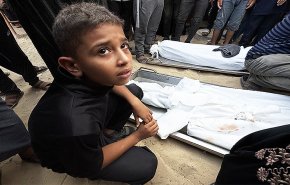 79 شهيدا بنيران وغارات الاحتلال على قطاع غزة يوم الأربعاء