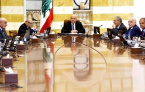 انسحاب وزراء حزب الله وامل من اجتماع الحكومة اللبنانية