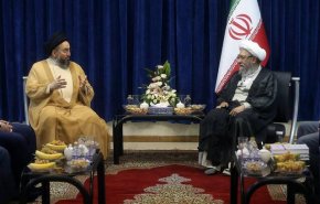 رایزنی سید عمار حکیم و آیت‌الله آملی لاریجانی درباره همکاری‌های دوجانبه و تحولات منطقه