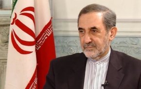 ولايتي: على العالم أن يكف عن الصمت تجاه عدوان الصهاينة
