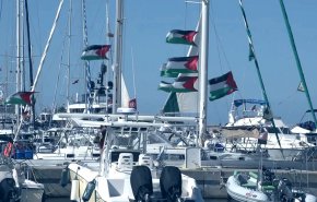 أسطول الصمود العالمي ينطلق من ميناء بنزرت التونسي نحو غزة + فيديو

