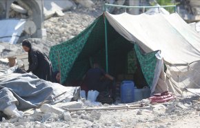 الأونروا: آلاف النازحين في غزة وجباليا يعيشون بلا مياه نظيفة أو صرف صحي