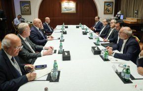 بزشكيان: آمل أن تُحسّن إيران ولبنان علاقاتهما على أساس الحق والعدالة