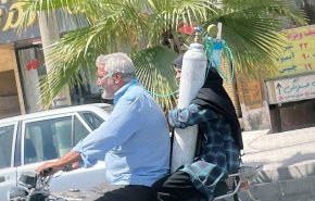 محاربًا إيرانيًا متأثرًا بالأسلحة الكيميائية..قصة وفاء زوجة تلامس القلب