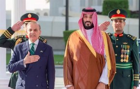 السعودية وباكستان توقعان اتفاقية دفاع استراتيجي مشترك