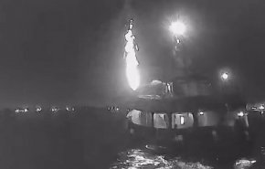 مسيرات الاحتلال تهاجم أسطول الصمود في المتوسط + فيديو