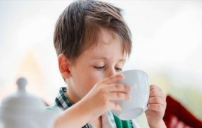 هل الكافيين خطر على الأطفال؟