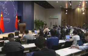 پکن: مسئله هسته‌ای ایران با تهدید و تحریم حل نمی‌شود
