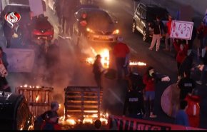 الآلاف يتظاهرون ضد نتنياهو والحكومة الإسرائيلية تواجه أصعب الأزمات في تاريخها