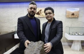 صور/ إيران تزيح الستار عن أحدث نيزك كويكبي في الشرق الأوسط