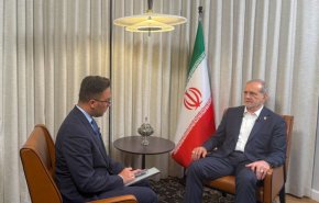 بزشكيان: آلية سناب باك تبرير غير قانوني لإجراءات الغرب