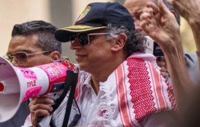 الرئيس الكولومبي: ترامب مجرم ومكانه في السجن!