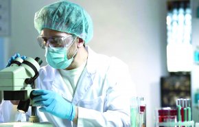 بهرامي: 150 شركة وطنية تدفع إيران إلى الريادة في المجالات المخبرية