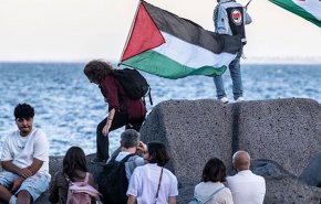 أكبر نقابة عمالية إيطالية تدعو لإضراب عام احتجاجا على اعتراض أسطول الصمود