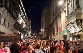 أوروبا تتظاهر تنديداً لاعتراض الاحتلال لأسطول الصمود العالمي + فيديو