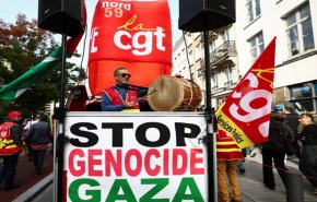 شعوب أوروبا دفعت حكوماتها لتغيير موقفها من 