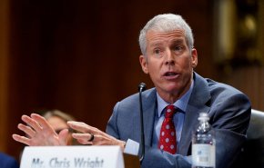 تحذير نووي من وزير الطاقة الأمريكي وسط الخلافات السياسية