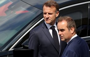 فرنسا.. ماكرون يكلف ليكورنو بتشكيل الحكومة بحلول مساء الأحد
