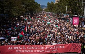 محتجون في فرنسا وإسبانيا يطالبون بوقف الدعم العسكري للكيان الصهيوني
