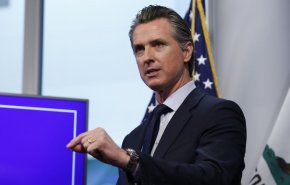 حاكم كاليفورنيا يقاضي ترامب لإرساله قوات الحرس الوطني من ولايته إلى أوريغون
