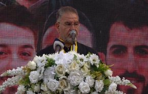 فياض: سلوك بعض المسؤولين في لبنان مثير للقلق والغضب