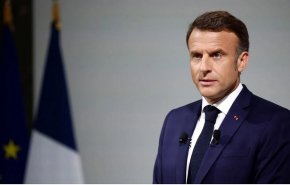 ماكرون سيختار رئيسا جديدا للوزراء بعد استقالة رئيس الحكومة لوكورنو