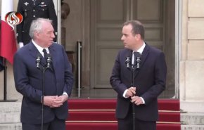 رمز گشایی از بن‌بست سیاسی فرانسه؛ آیا ماکرون به پایان خط رسیده است؟ + فیلم