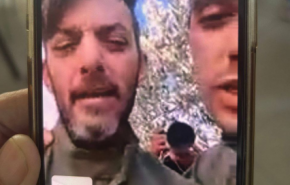 رفتار انسانی حماس با اسرای صهیونیستی/ برقراری تماس تصویری اسرا با خانواده‌های خود