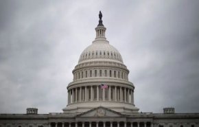 تداوم تعطیلی دولت ترامپ و اخراج کارمندان؛ تقابل کاخ سفید با دموکرات‌ها