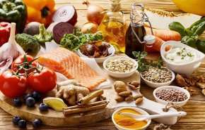 علماء يكشفون عن الربط بين الحمية وصحة العقل!
