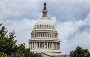 تداوم تعطیلی دولت ترامپ؛ کنگره سرگردان و مردم هر دو حزب را مقصر می‌دانند