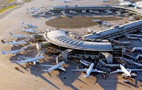 پخش پیام‌های حمایتی از حماس در فرودگاه‌های کانادا و آمریکا