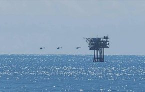 نشر كوماندوز اميركان قرب فنزويلا وكاراكاس ترد بمناورات