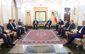 لاريجاني يستقبل مستشار الأمن القومي العراقي