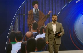 قائد الثورة الاسلامية: فليستمر ترامب بالوهم!