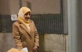 شقيقة مهدية إسفندياري تكشف تفاصيل ما بعد الإفراج المشروط