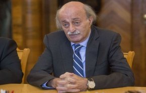 جنبلاط: هیولای صهیونیستی هر روز منطقه را تهدید می‌کند/ السویدا جزء لاینفک سوریه است