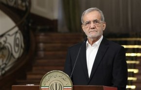 الرئيس الإيراني: التعاون الإقليمي ليس خياراً بل ضرورة حتمية