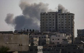 غارات إسرائيلية عنيفة على قطاع غزة
