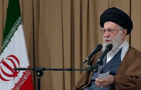 آية الله خامنئي يرد:هل العلاقات مع أمريكا ستظل مقطوعة إلى الأبد؟