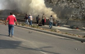شهيد وإصابات بهجوم اسرائيلي على سيارة مدنية جنوبي لبنان 
