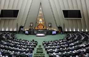 نواب إيرانيون يطالبون بملاحقة نتنياهو وترامب وغروسي دولياً