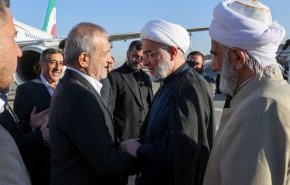 رئیس جمهور وارد سنندج شد
