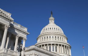 مجلس الشيوخ الأمريكي يرفض مشروع قرار يمنع ترامب من مهاجمة فنزويلا دون موافقة الكونغرس
