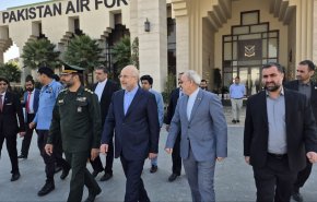 قالیباف وارد کراچی قطب اقتصادی پاکستان شد