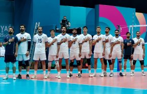 المنتخب الوطني الايراني للكرة الطائرة يحرز البطولة