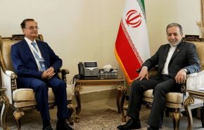 عراقجي يؤكد دعم ايران للحكومة والشعب والمقاومة في لبنان 
