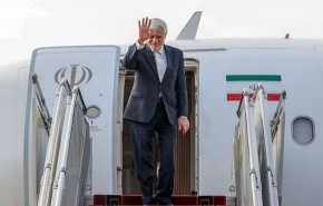 النائب الأول لرئيس الجمهورية يصل الى موسكو