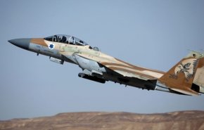 پرواز ۸ جنگنده ارتش اشغالگر در آسمان سوریه+فیلم
